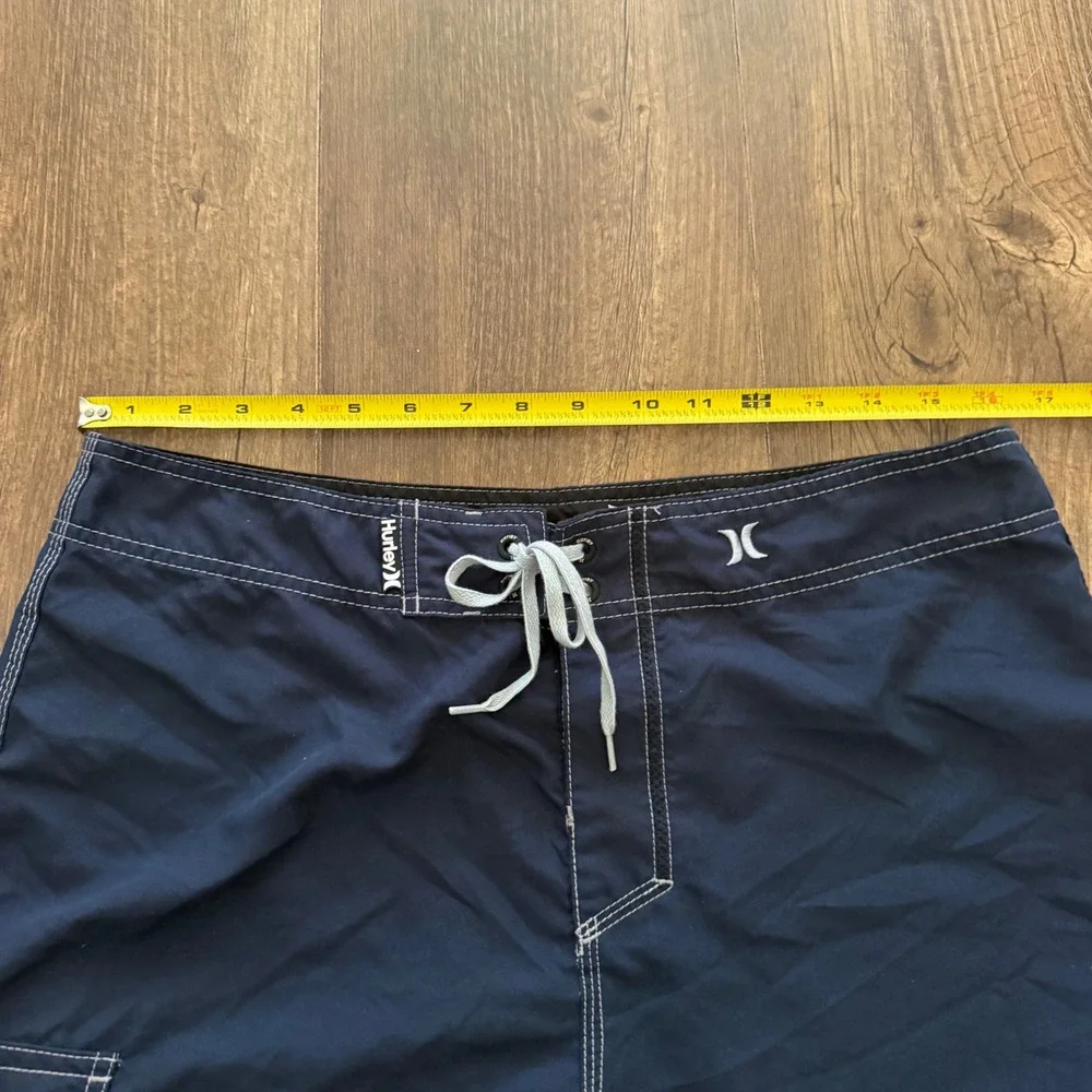 Hurley Board Shorts Mens 33 Navy Blue Contrast Stitch Cargo Pocket Surf Beach - Picture 7 of 12